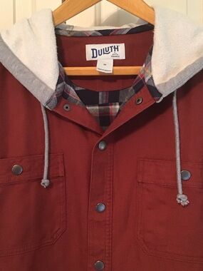 Duluth Trading Co Brick Red Hooded Shirt Jacket